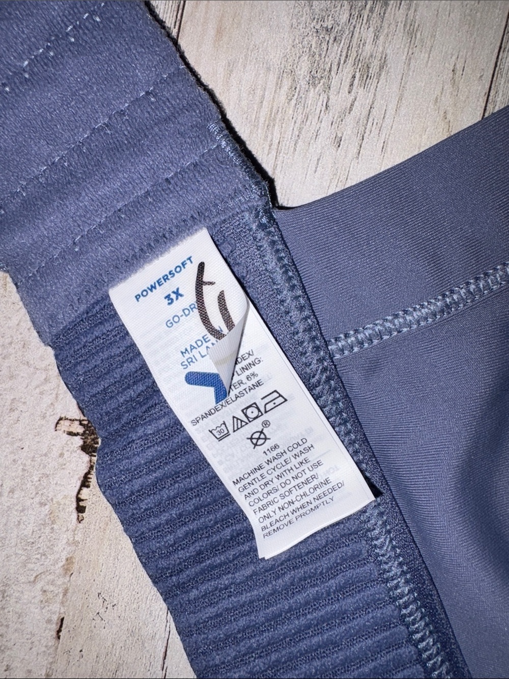 Old Navy Powersoft Sports Bra High-Neck Crisscross - Slate Blue Plus Size 3X - Picture 2 of 11